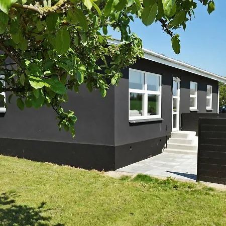 Four-bedroom Holiday In Frorup Holiday home Tarup